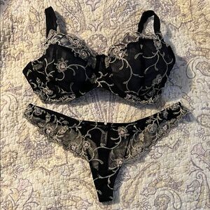 Felina Black and Silver Lace Bra Set